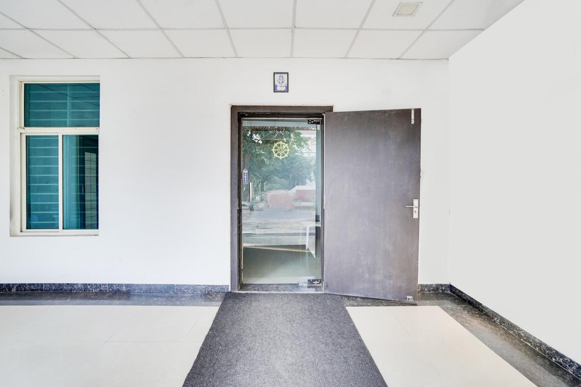 Hotel O Danish Nagar Hosangabad Rd بوبال المظهر الخارجي الصورة